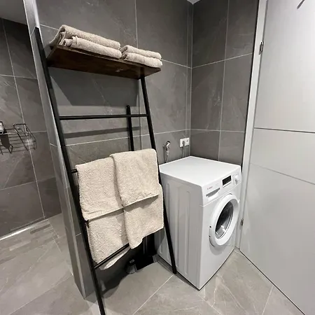 Gruenberg Apartment *