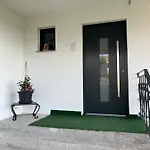 Gruenberg شقة *